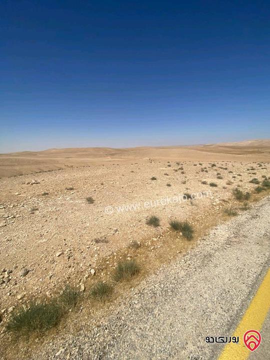 قطعة أرض مساحة 11 دونم و 943م للبيع في عمان - الموقر المحارب