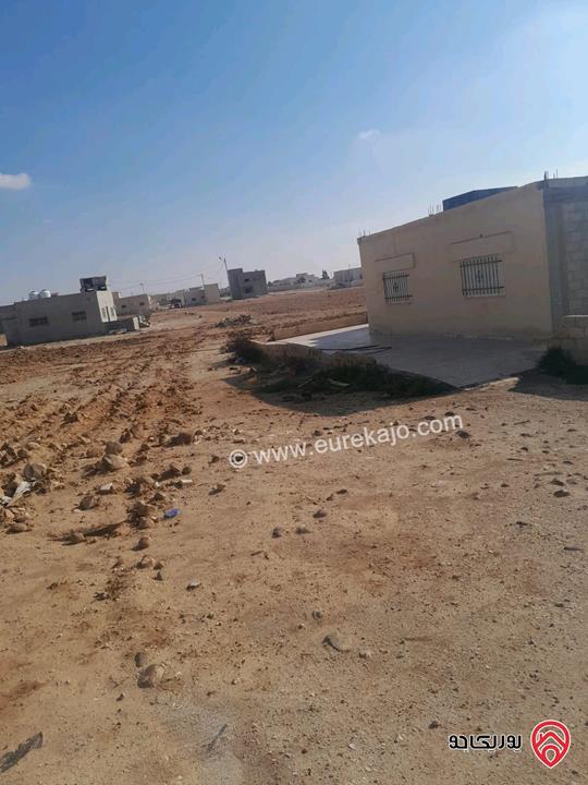 منزل مستقل مساحة 130م على ارض 1 دونم للبيع في المفرق - الخالدية