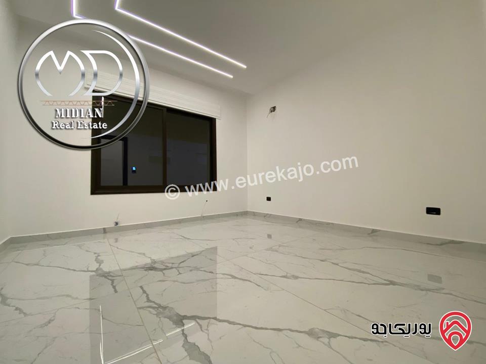 شقق دوبلكس جديدة للبيع في عمان - الجاردنز طابق اخير مع روف مساحات 235م & 280م مع تراسات تشطيبات و ديكورات فاخرة اطلالة رائعة