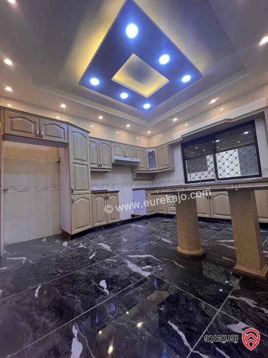 شقة لم تسكن مساحة 300م طابق أول للايجار في عمان - ضاحية الأمير راشد