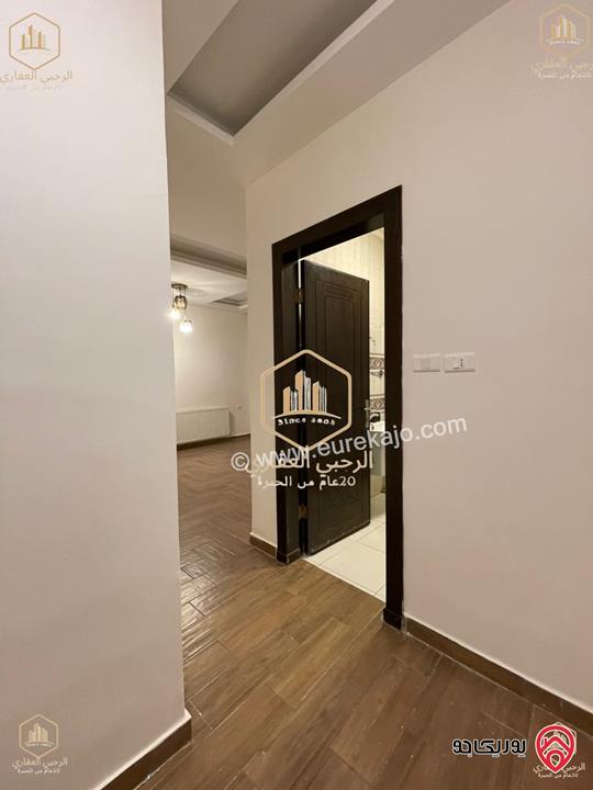 شقة سوبر ديلوكس طابق ارضي معلق مساحة 190م للايجار في عمان - أم السماق 