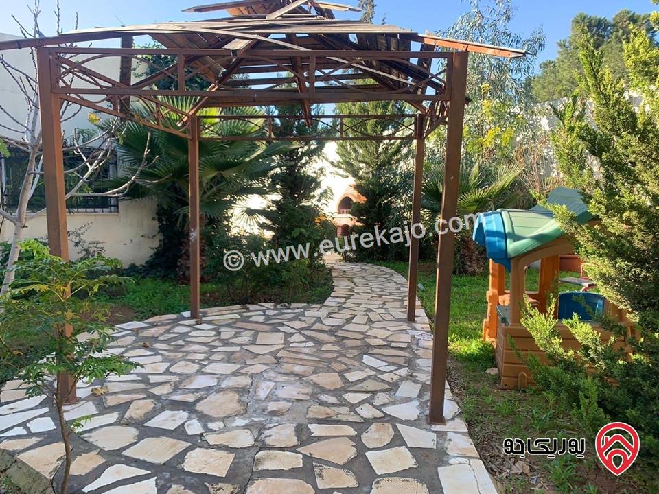 مزرعة مساحة الأرض 4 دونم والبناء 200م للبيع في البلقاء - منطقة تل الرمان 