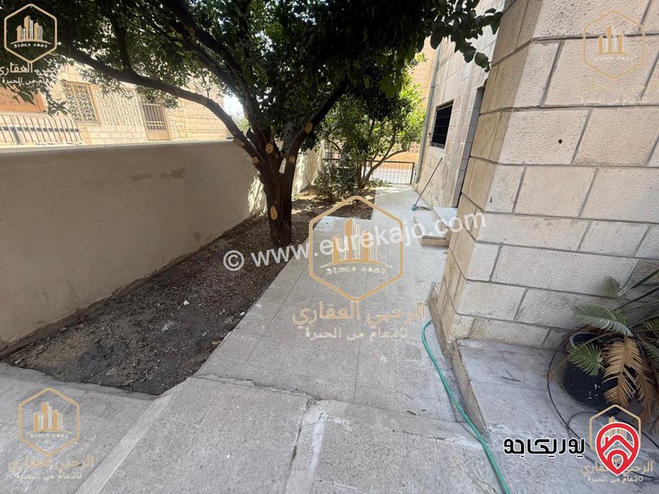 شقة فارغة طابق أرضي مساحة 110م داخلي و 30م خارجي للايجار في عمان - الرابية