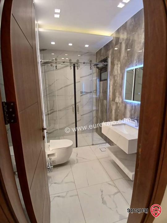 شقة مساحة 200م طابق رابع للبيع في عمان - ضاحية النخيل 