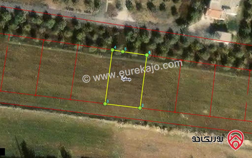قطعة ارض مساحة 492م للبيع في اربد من اراضي جحفية بالقرب من مثلث البطيخ 