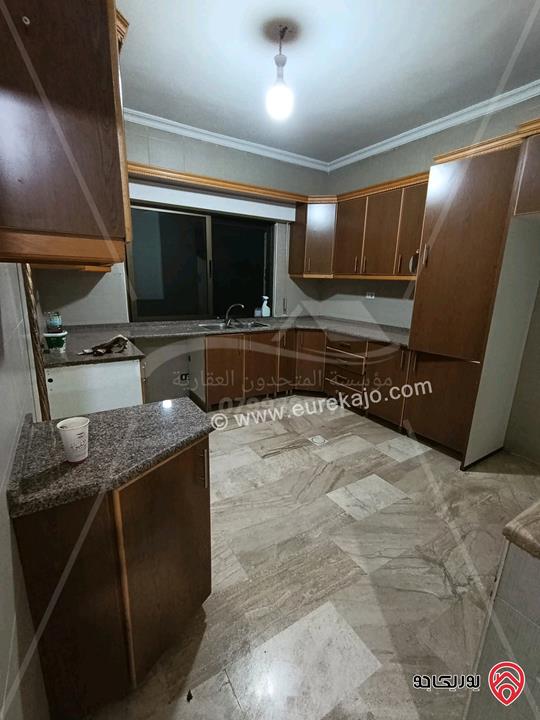 شقة فارغة مساحة 150م طابق ثاني للايجار في عمان - خلدا