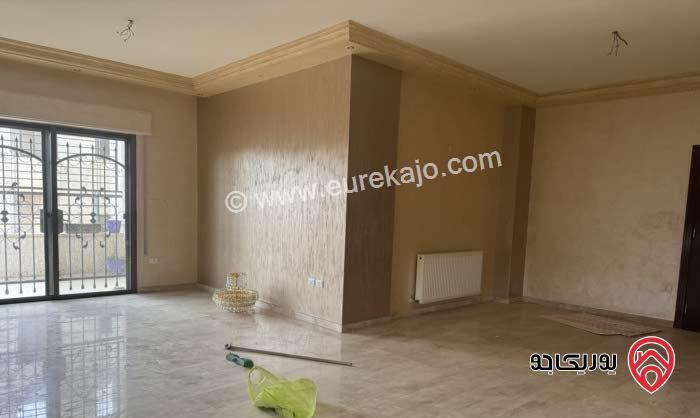 شقة فارغة طابق أرضي معلق مساحة 190م للإيجار في عمان - خلدا