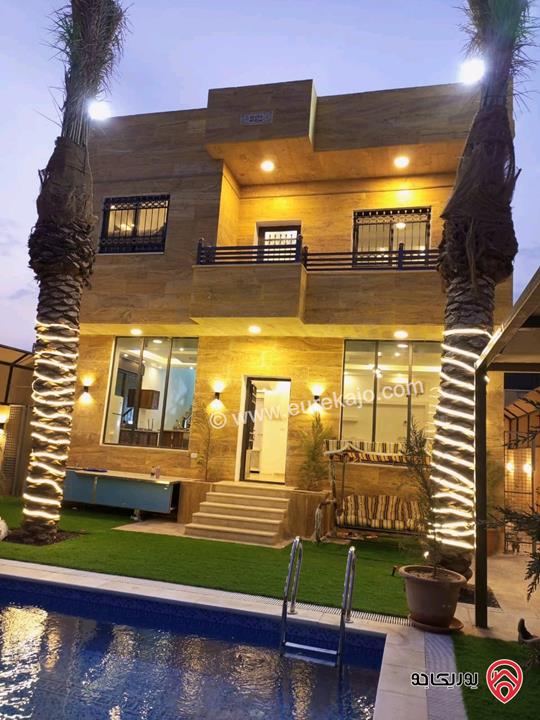 شاليه مساحة البناء 210م على أرض 300م للبيع بالأغوار - الروضة العلوية 