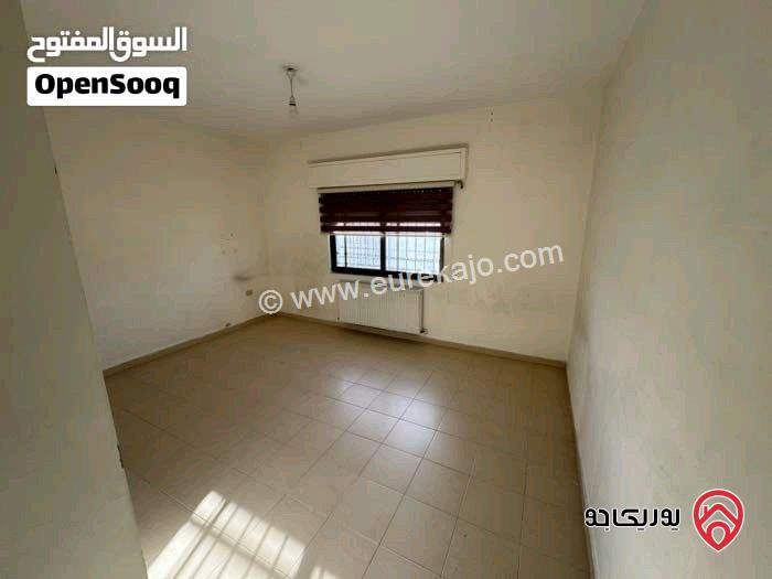 شقة فارغة طابق تسوية مساحة 185م للإيجار في عمان - خلدا 