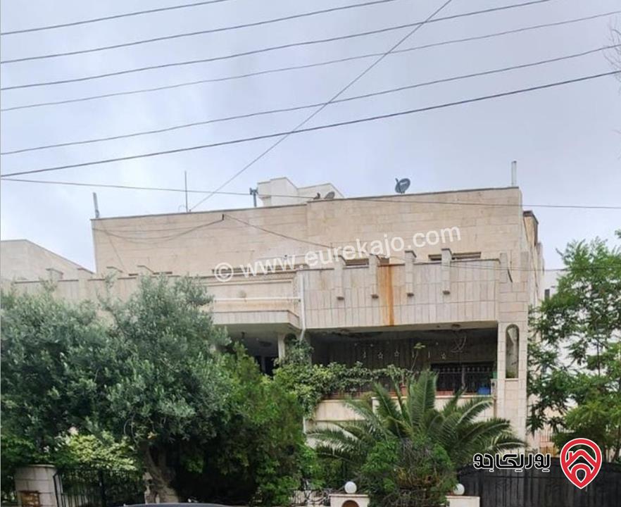 فيلا مميزة مساحة 1060م على ارض 938م للبيع في عمان - الجاردنز