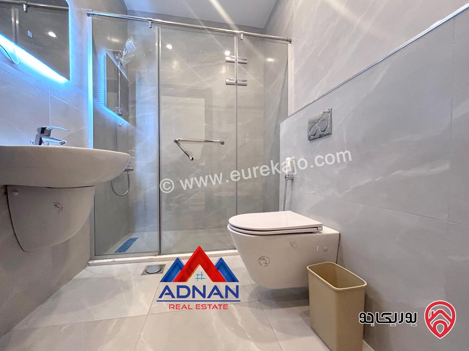 شقة جديدة مفروشة طابق ثالث مساحة 140م للايجار في عمان - الصويفية