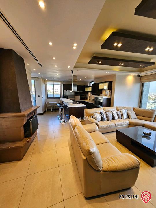 روف مفروش مساحة 150م للبيع في عمان - عبدون 