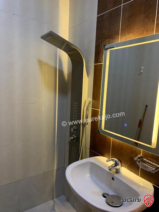 شقة (استوديو) كبير مساحة 70م للايجار مفروشة في عمان - قرية النخيل من المالك مباشرة بعمارة عوائل وملاك 