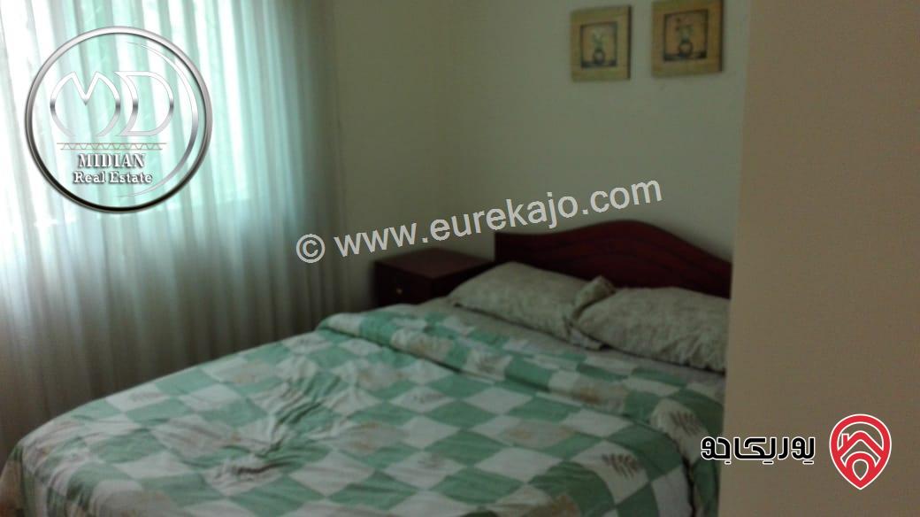 شقة مفروشة طابق ثاني مساحة 90م مع مسبح للبيع في عمان - دير غبار