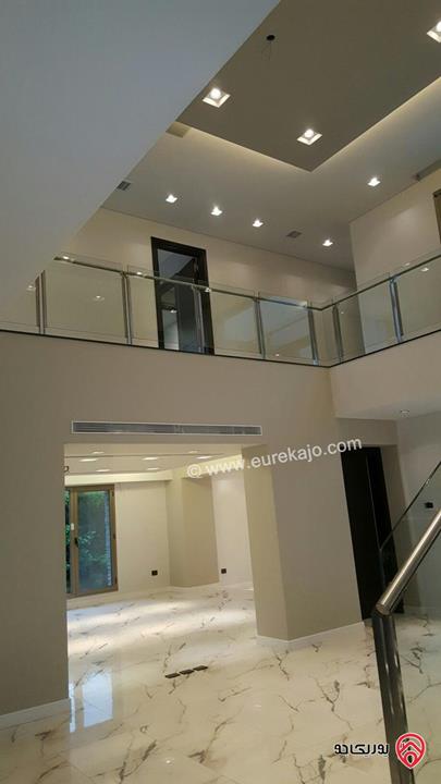 ڤيلا مساحة 870م على أرض 610م للبيع في عمان - الظهير تم تحويلها إلى تجاري