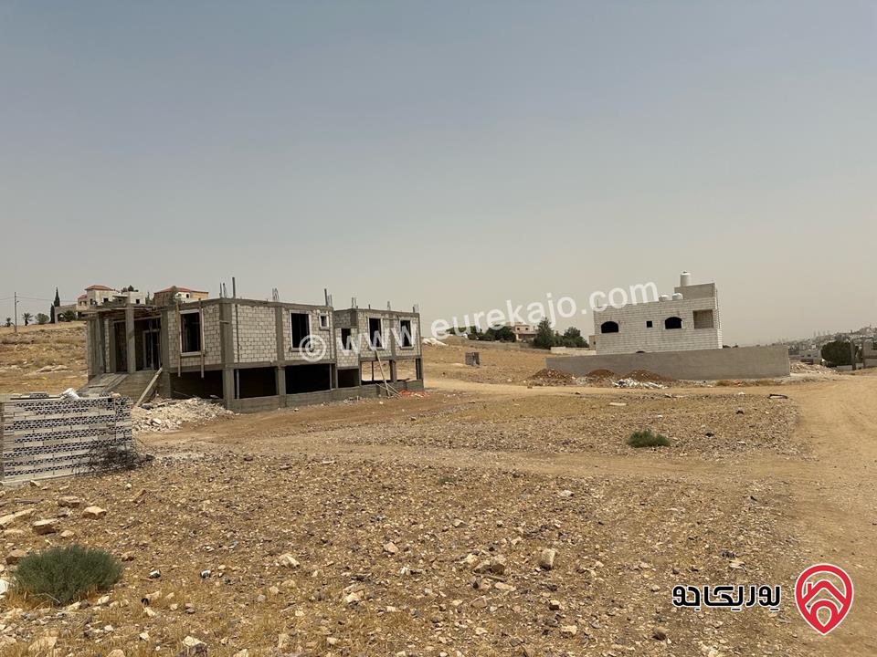 ارض مساحة 569م للبيع في عمان - الخشافية تلعة هليل الغربي بجانب فلل