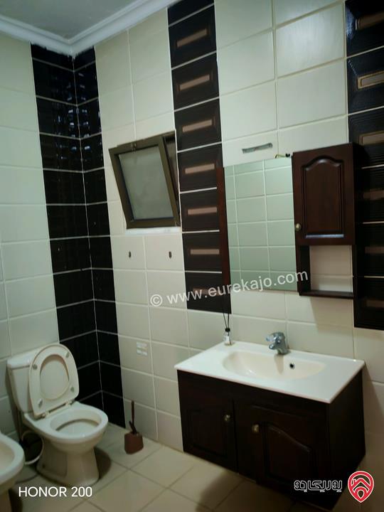 شقة ارضية مساحة 175م داخلي و 50م خارجي للايجار في عمان - ضاحية الرشيد 