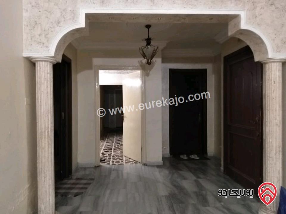 شقة شبه أرضية مساحة 180م للبيع في عمان - مرج الحمام