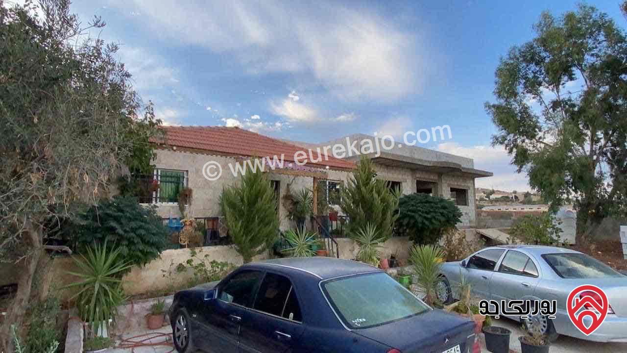 بيتين مستقلات مساحة 270م على أرض 996م للبيع في عمان - منطقة ناعور / السامك