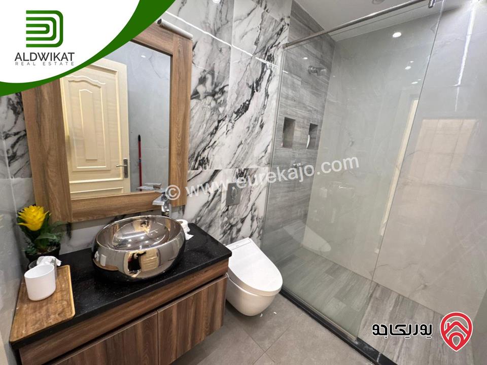 شقة شبه ارضي مفروشه للايجار في عمان - عبدون مساحة داخليه 186م والحديقة 100م موقع مميز تصلح للسفارات والهيئات الدبلوماسية