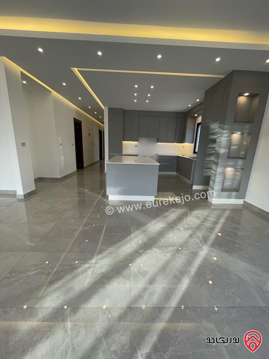 شقة طابق ثاني مساحة 180م للايجار في عمان - الكرسي