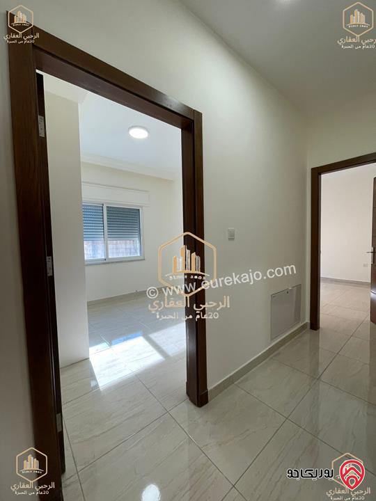 شقة ديلوكس طابق ثالث مساحة 140م للايجار في عمان - الجاردنز 