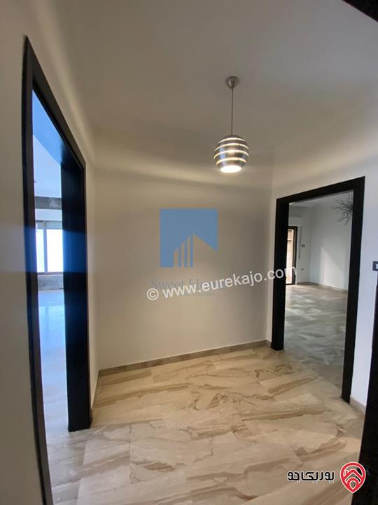 شقة فاخرة للبيع في عمان - خلدا العوجانية  -  قرب المعارف ودوار النخبة طابق ثاني 175م بسعر مغري