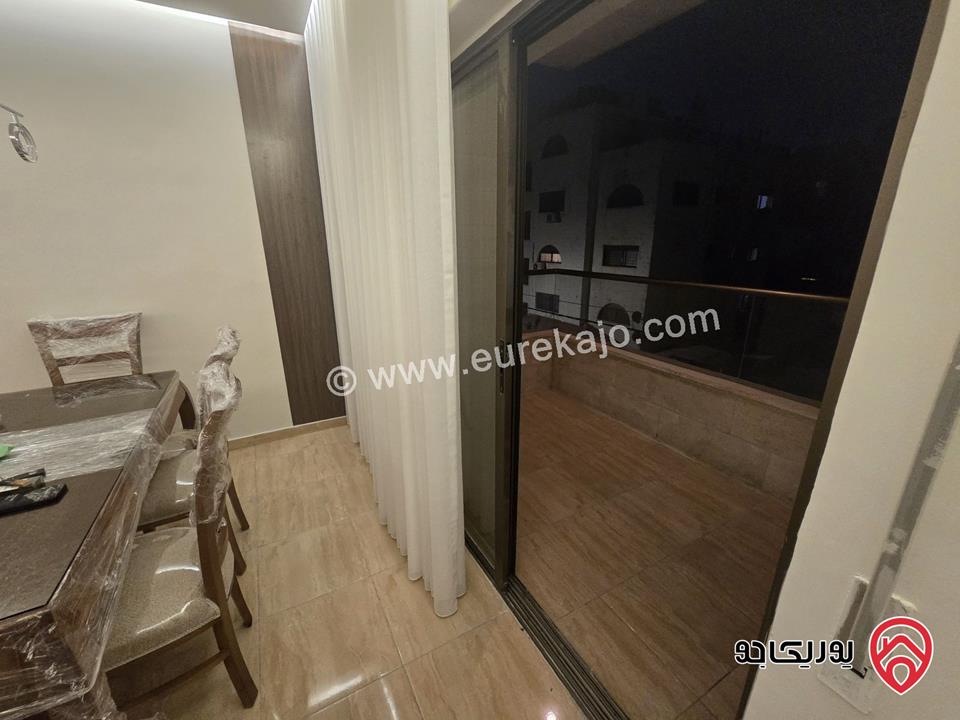 شقة فاخرة مفروشة للايجار ثلاث غرف نوم في الدوار السابع