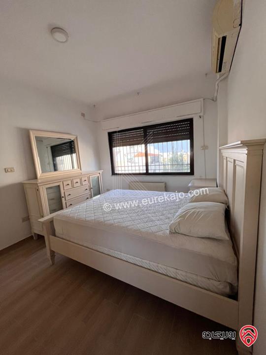 فيلا متلاصقة مساحة 600م على أرض 400م للايجار في عمان - عبدون