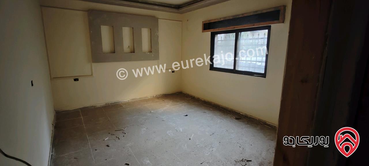 عمارة سكنية تتكون من 3 شقق طابقية على أرض 320م للبيع في عمان - حي نزال