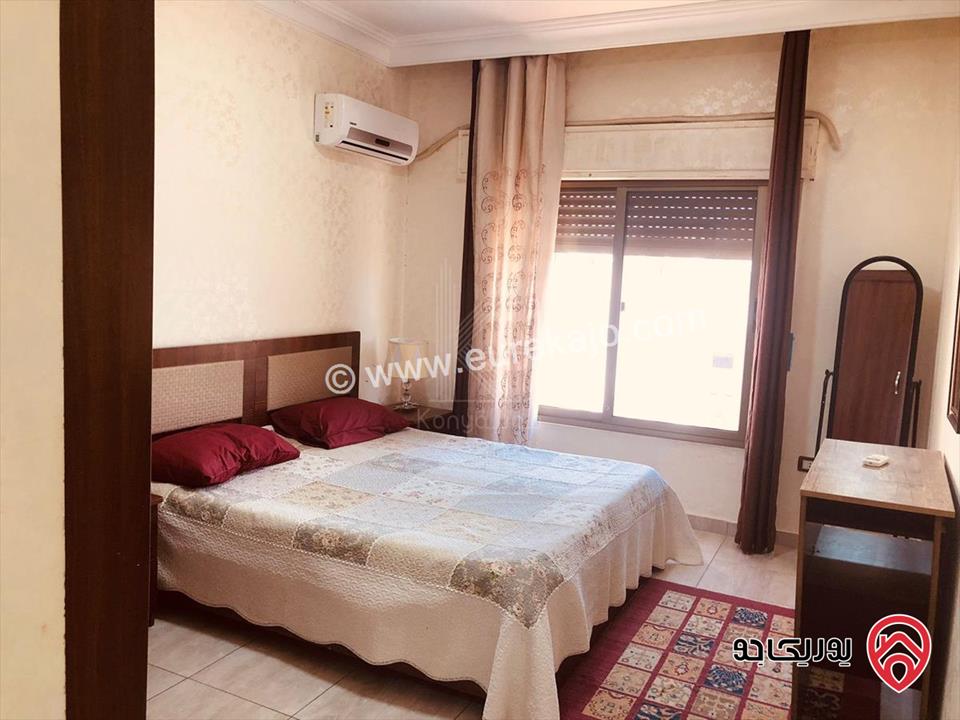 شقة مفروشة مميزة طابق ثالث مساحة 88م للبيع في عمان - شارع الجامعة