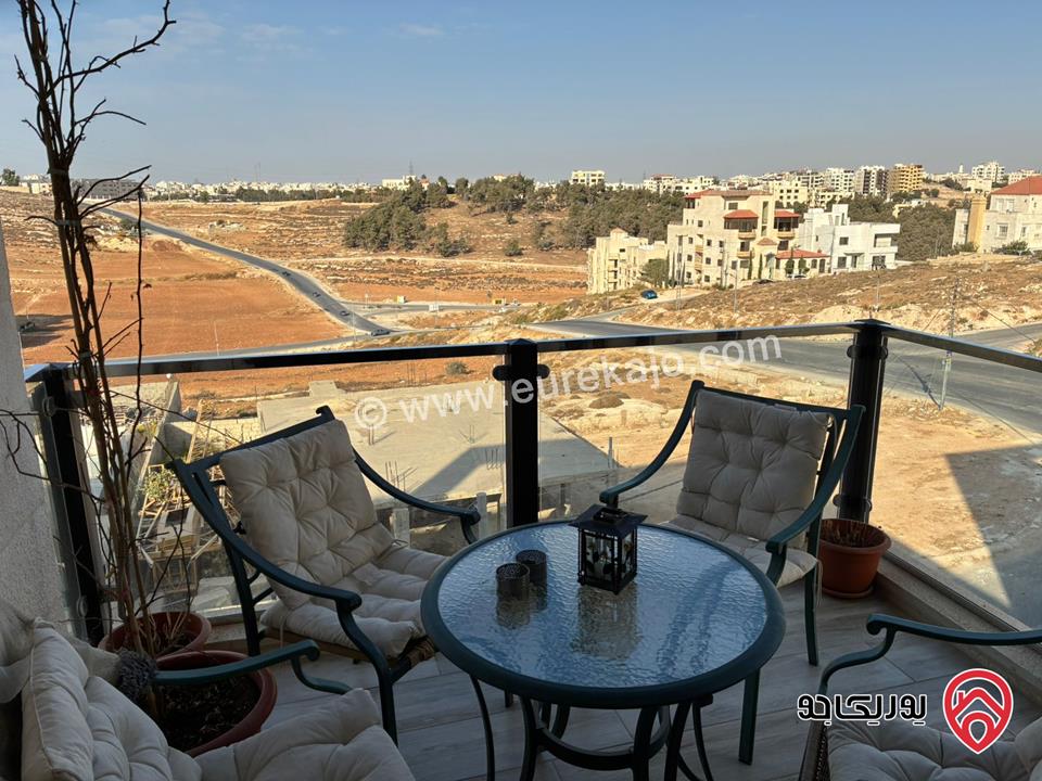 شقة فاخرة مفروشة مساحة 179م للبيع في عمان على طريق المطار / الحويطي