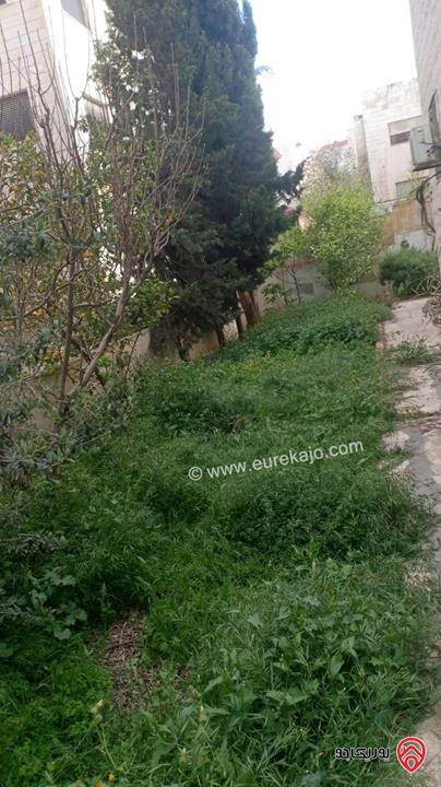 فيلا مساحة 600م على أرض 520م للبيع في عمان - طبربور