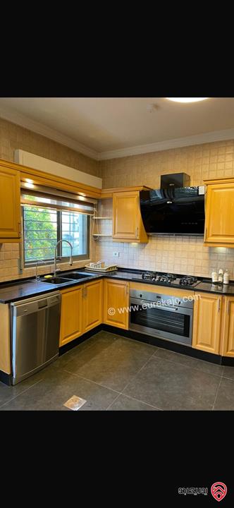 Deluxe apartment 240 sqm for sale in Amman - Abdoun