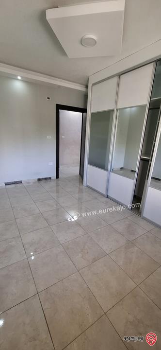 شقة طابق أرضي مساحة 150م + ترس 50م للبيع في عمان - طبربور