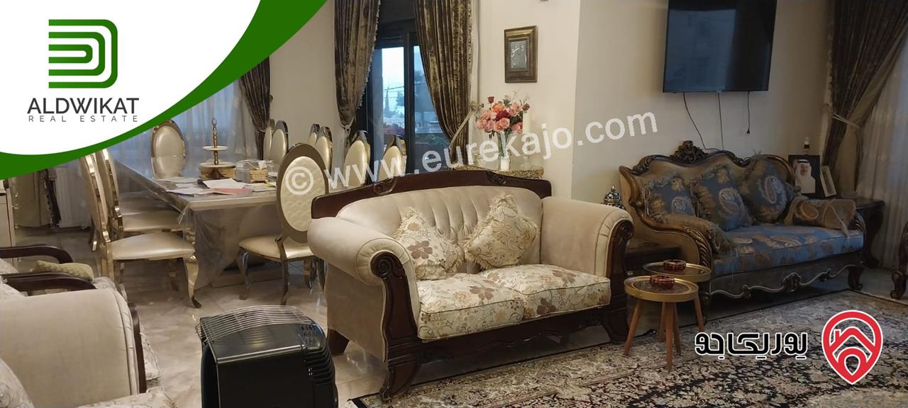 شقة طابقية للبيع في عمان - ضاحية الامير راشد طابق اول مساحة البناء 280م منطقة اسكانات حديثة وهادئة