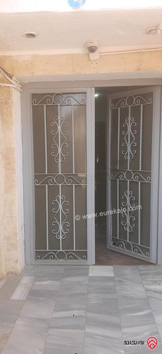 شقة أرضية مساحة 133م داخلي و 80م خارجي للبيع في عمان - البيادر