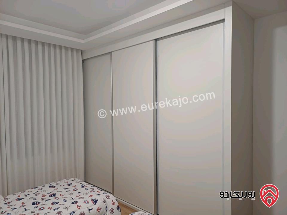 شقة طابق أخير مع روف دوبلكس مساحة 350م للبيع في عمان - خلدا قرب مدارس ساندس 