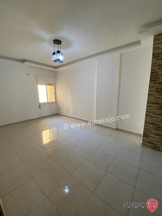 شقة أرضية مساحة 120م للبيع في عمان - الزهور