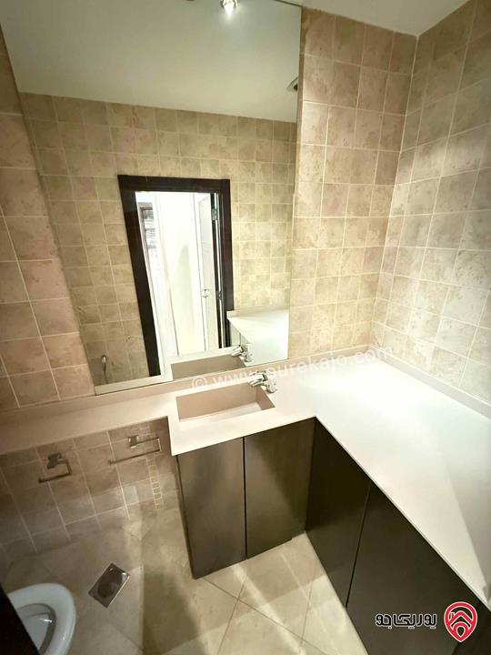 شقة أرضية ضمن كومباوند مساحة 180م مفروشة للبيع في عمان - عبدون - شارع القاهرة