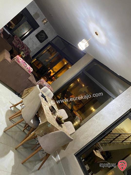 مزرعة مساحة الأرض 513م والبناء 154م للبيع في البحر الميت منطقة الغور شميساني 