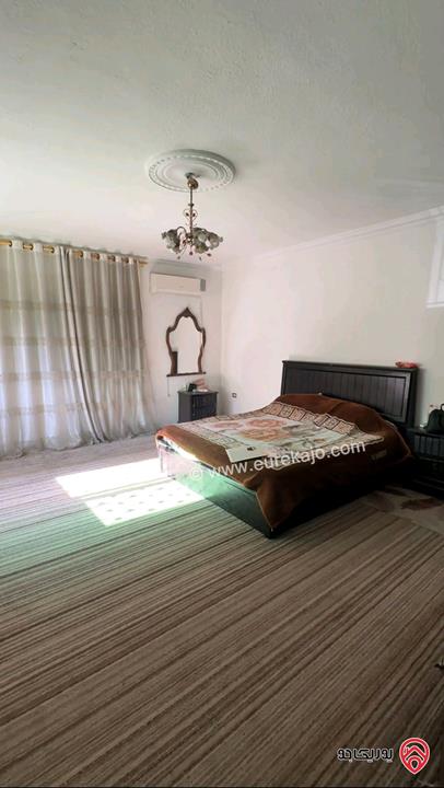 شقة طابق أول مساحة 192م للبيع في عمان - طبربور قرب إشارة طارق 