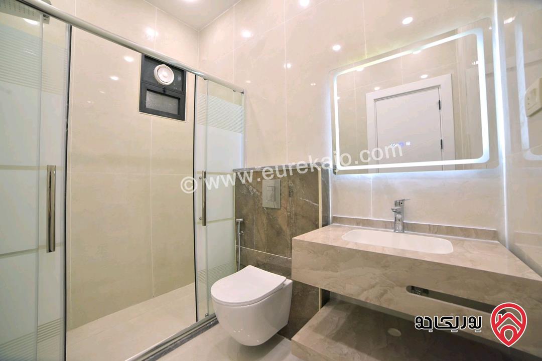 شقة طابق أرضي مساحة 173م داخلي و 160م خارجي للبيع في اربد - ايدون