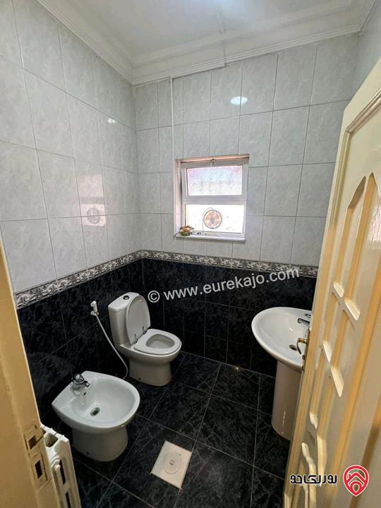 شقتين فارغتان طابقيات مساحة 310م للايجار في عمان - مرج الحمام