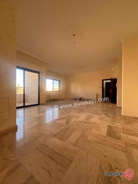 شقة طابق ثاني مساحة 190م للايجار في عمان - خلدا