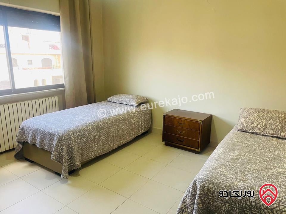 شقة مفروشة طابق ثاني مساحة 180م للايجار في عمان - الصويفية