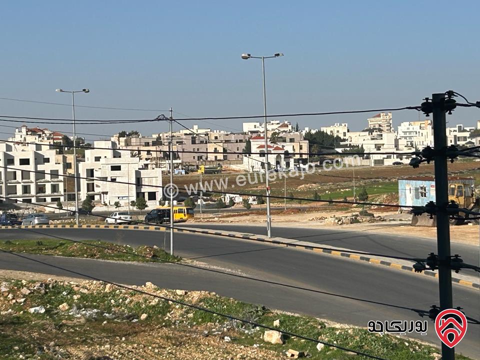 شقة طابقية سوبر ديلوكس مساحة 190م للايجار في مشروع أوكسجين في عمان - حي الياسمين رجم عميش 