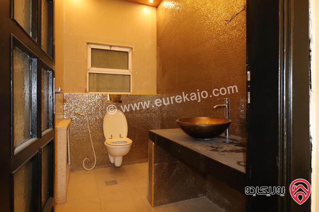 شقة فاخرة أرضية مساحة 240م داخلي و 100م خارجي للايجار في عمان - الصويفية