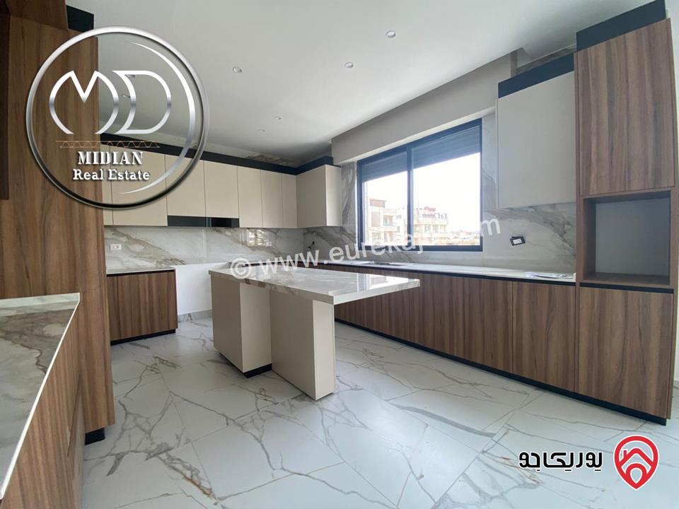 شقة فارغة للايجار في عمان - خلدا العوجانية مساحة 210م طابق اول تشطيبات و ديكورات عصرية فاخرة اطلالة جميلة