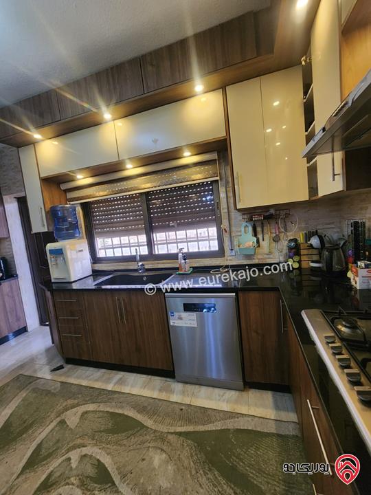 شقة طابق أول مساحة 170م للبيع في عمان - طبربور حي الشهيد الشمالي